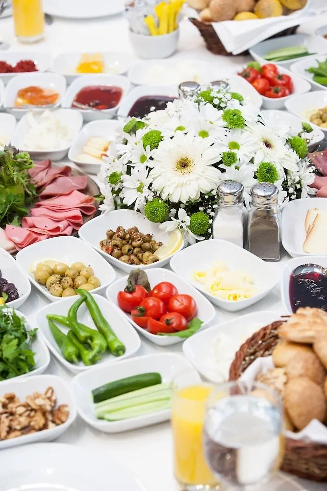 Tav Airport Hotel İzmir
