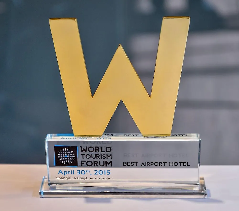 Tav Airport Hotel Izmir