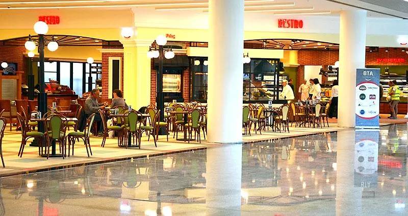 Tav Airport Hotel Izmir