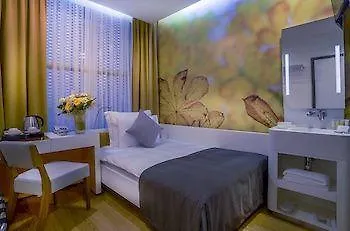 Tav Airport Hotel Izmir