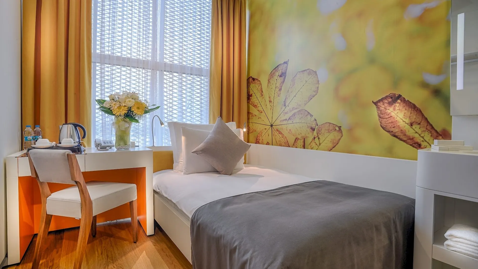 Tav Airport Hotel Izmir