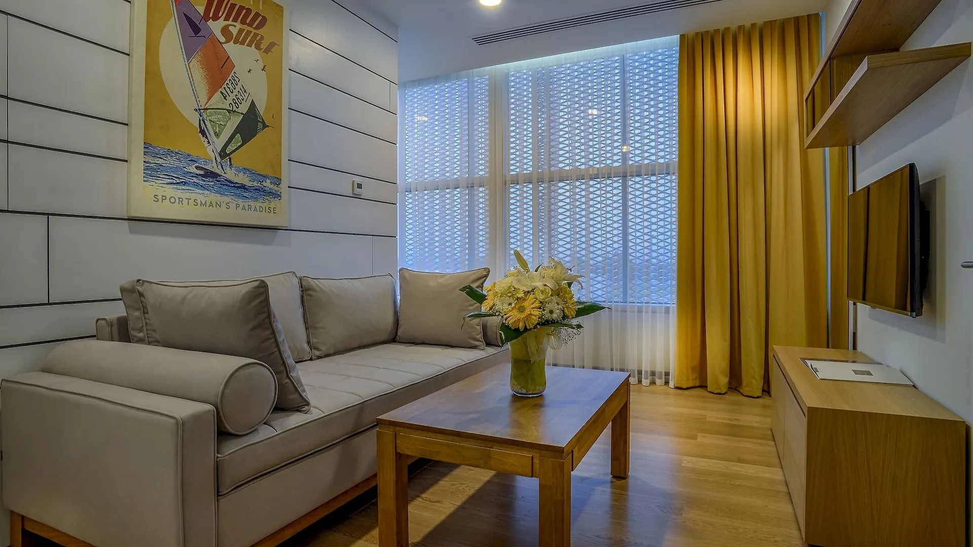 Tav Airport Hotel Izmir